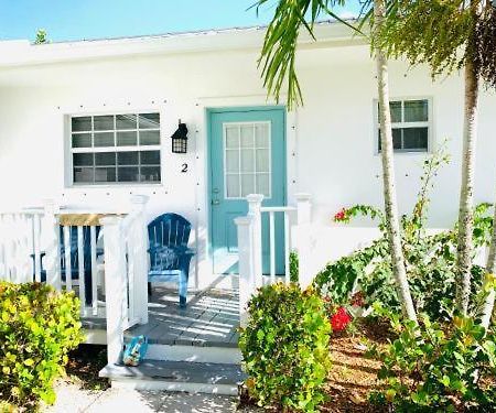 ホテルBeach Bum Bungalow フォート・ピアス エクステリア 写真